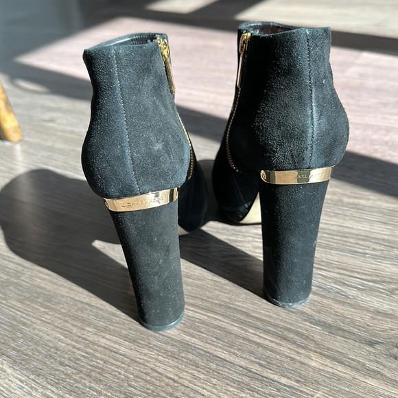 Michael Kors ankle heel boots - Picture 3 of 7